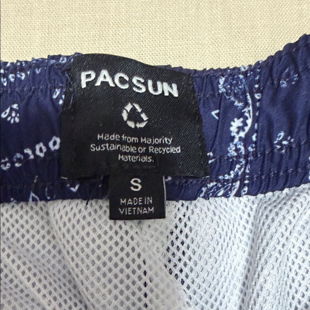 PacSun Men’s Navy Bandana Paisley Print Swim Trunks, Size Small. - Picture 7 of 12